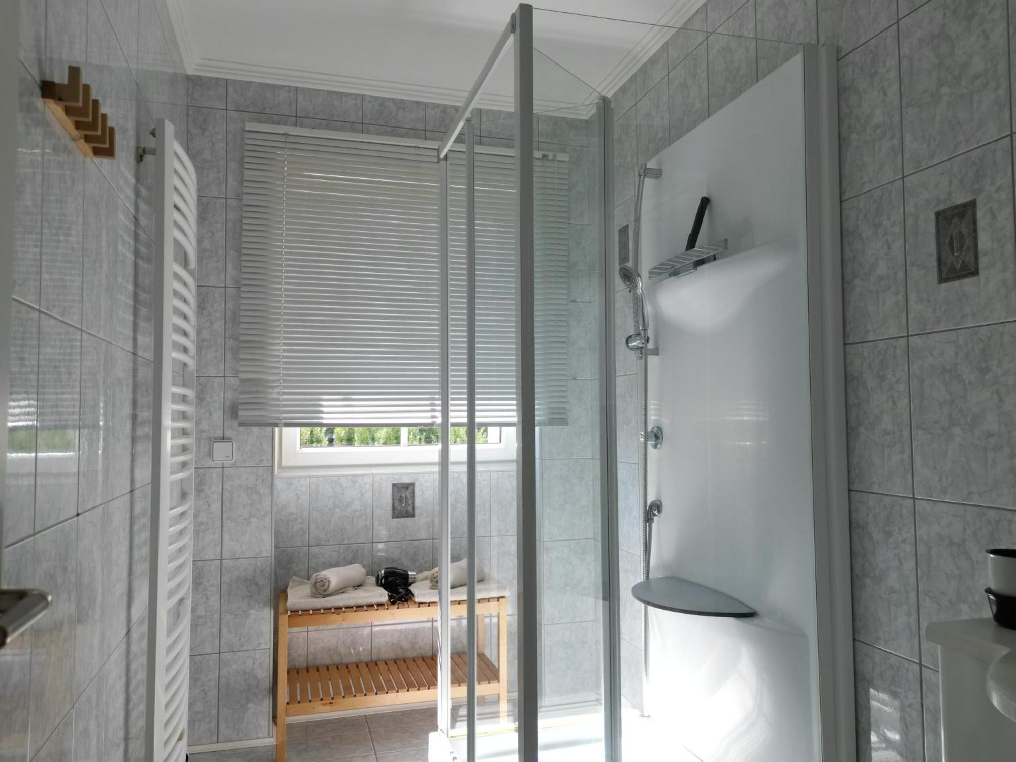 Villa Schaller - Apartment Krumpendorf Екстериор снимка